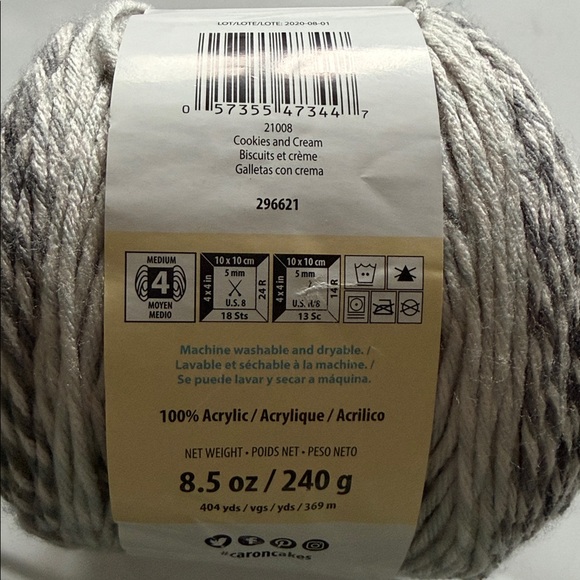 Caron Marble Cakes
Size 8.5oz
Color:cookies and cream - Picture 2 of 3